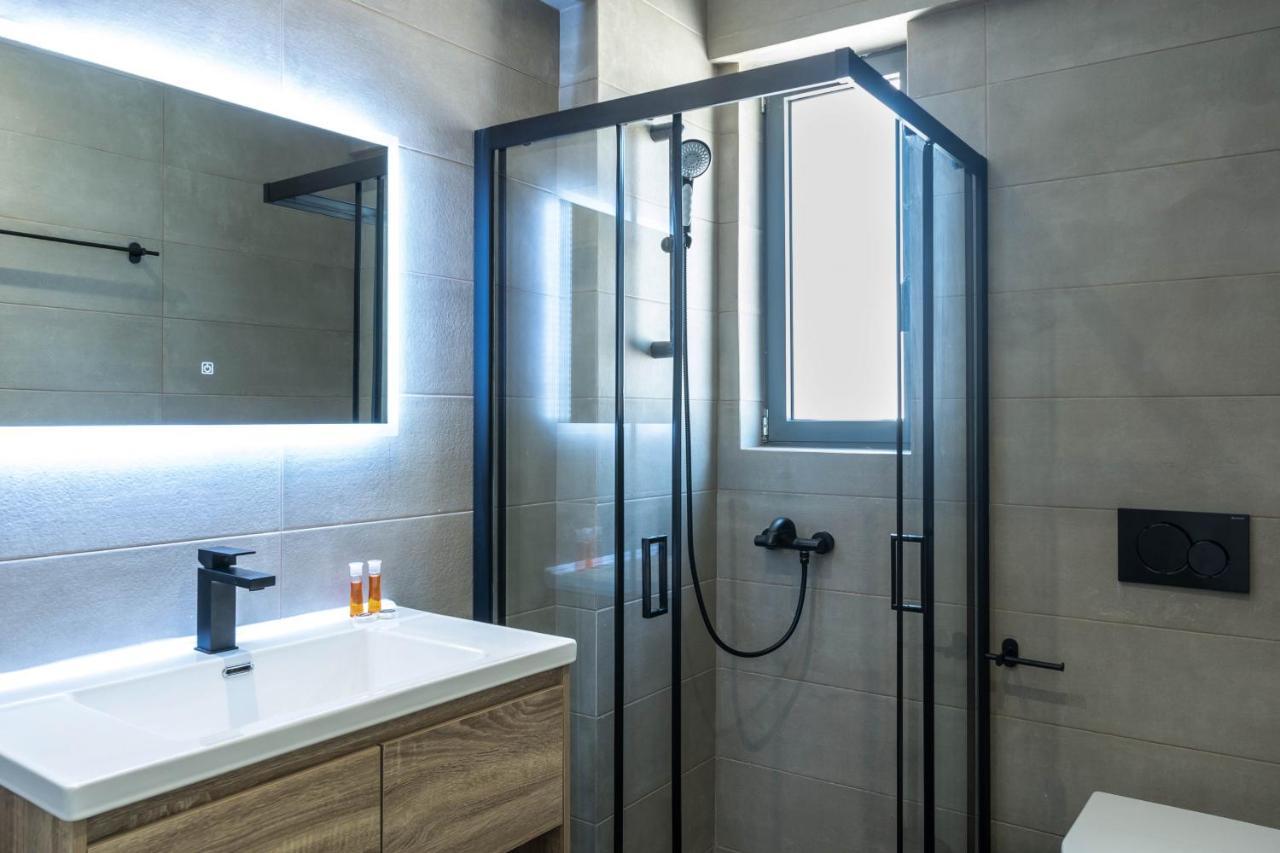 Nerea Boutique Suites Karystos Habitación foto